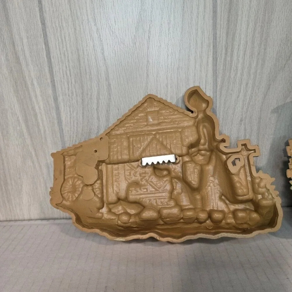 Vintage 1980s Burwood Amish Quilt & Barn Wall Decor Plaques Dog Cat Buggy Horse